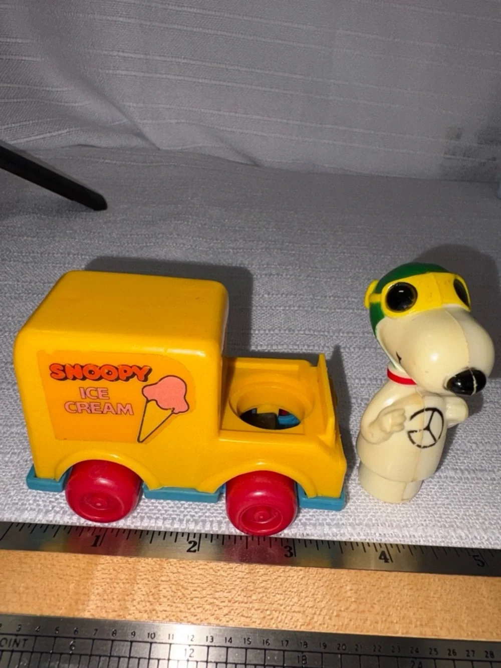 Rare vintage Snoopy, ice cream truck World War I flying ace